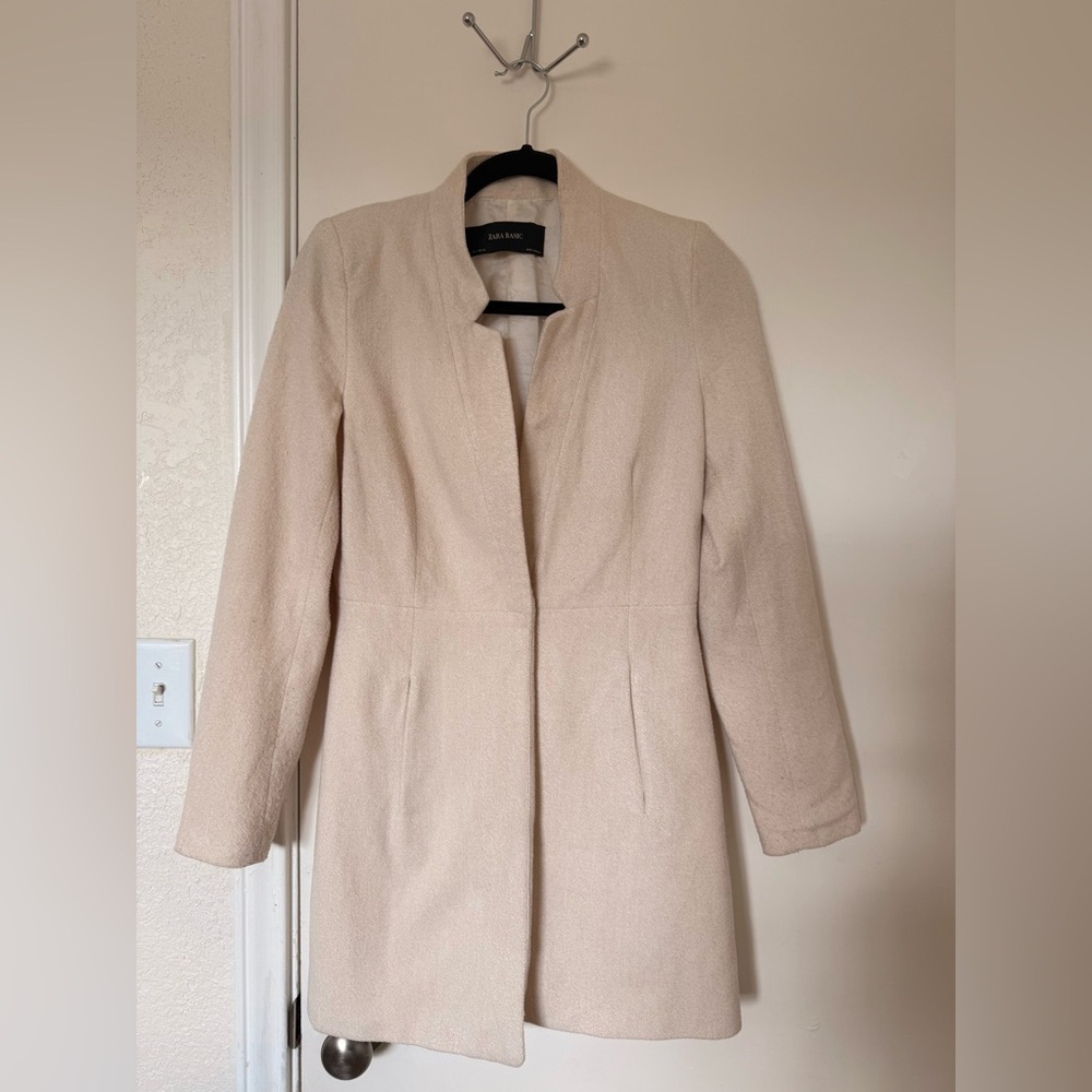 Zara Women's Beige Blazer Coat
